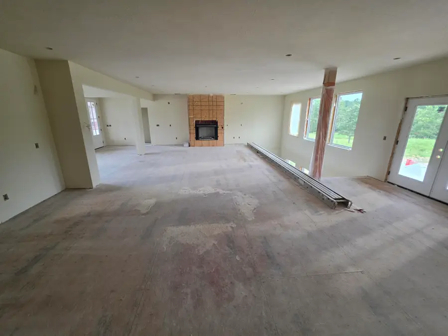 4384 S 146th Road, Bolivar, MO 65613 - #3