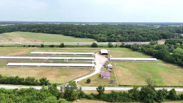 11477 N Blackberry Road, Carthage, MO 64836