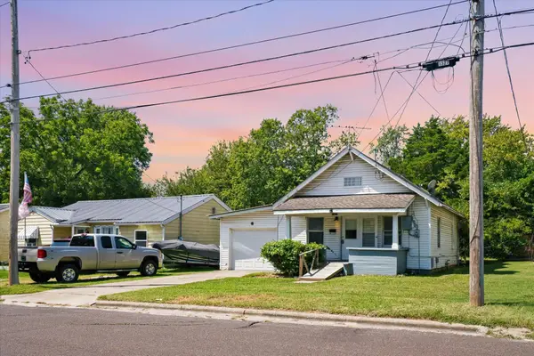 1327 N Marion Avenue, Springfield, MO 65802