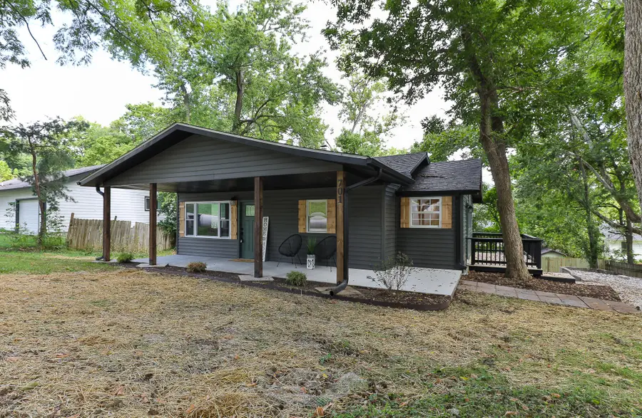 701 E Oak Street, Ozark, MO 65721 - #2