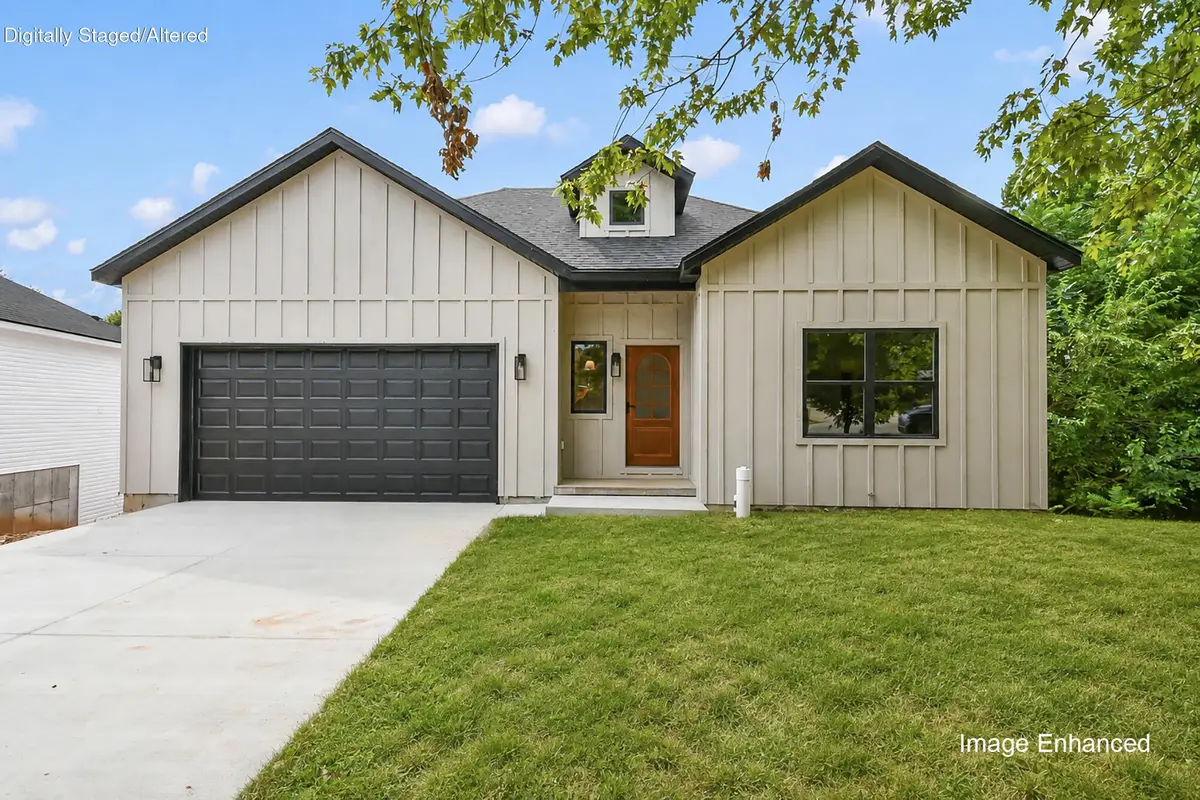 606 E Oak Leaf Court, Nixa, MO 65714 - #1
