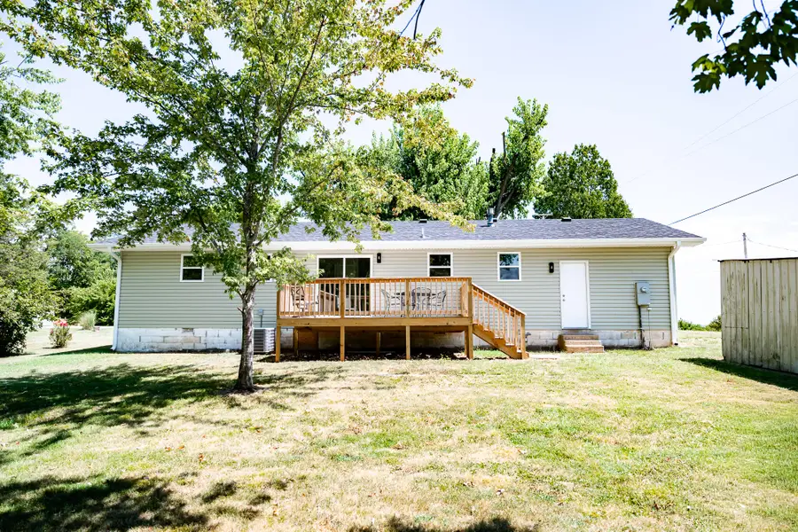 301 N Olive Street, Pierce City, MO 65723 - #2