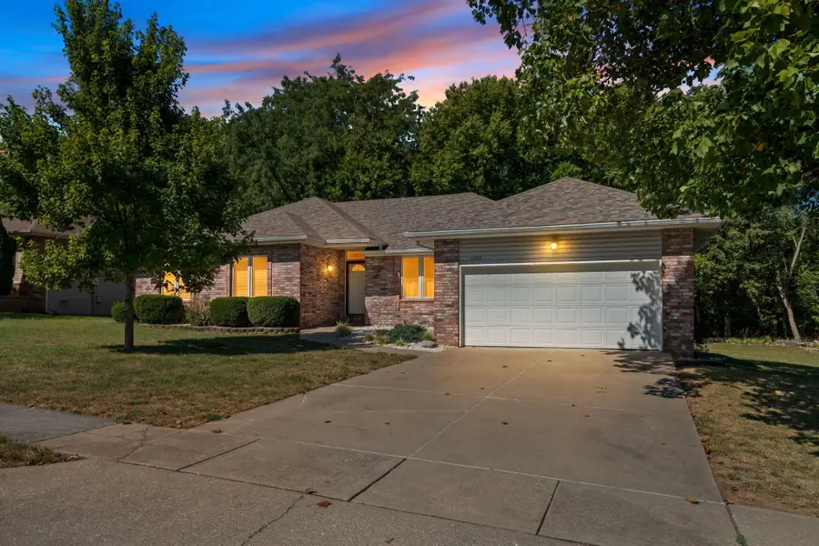 4055 N Pickwick Avenue, Springfield, MO 65803 - #2