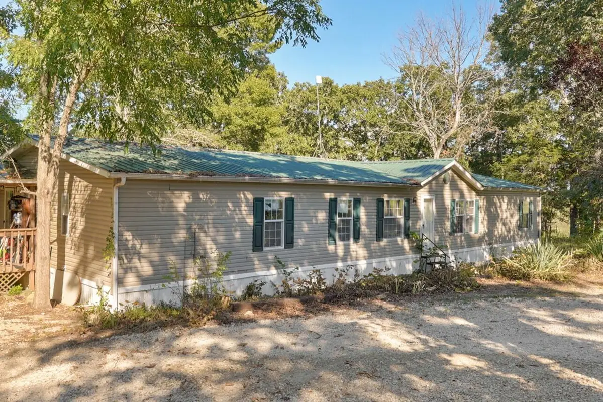 17782 E State Highway 76, Taneyville, MO 65759 - #1