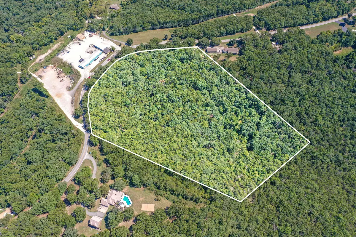 000 State Highway Dd, Branson West, MO 65737 - #1