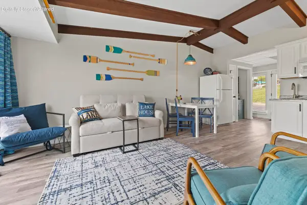 100 Getaway Circle #Unit 118, Kimberling City, MO 65686