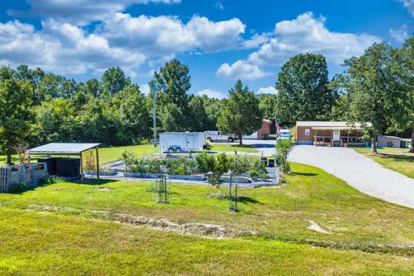 286 County Road 615b, Gainesville, MO 65655