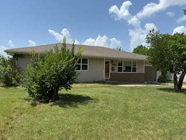 2808 S Grand Avenue, Joplin, MO 64804 - #1