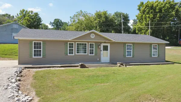 303 S Brown Street, Stockton, MO 65785