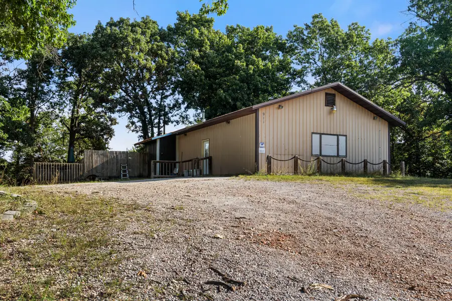 911 W State Highway 86, Lampe, MO 65681 - #2