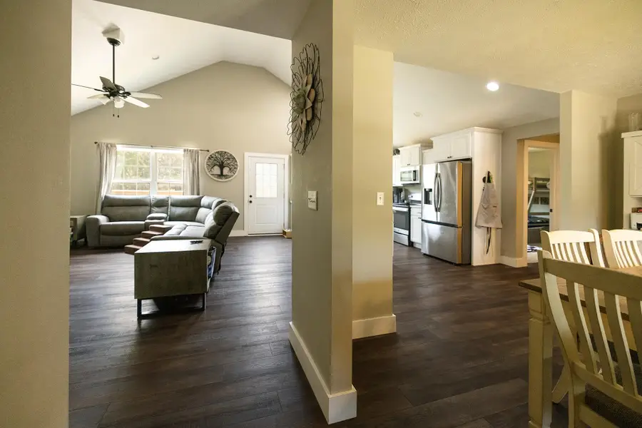 2345 S Mesa Drive, Bolivar, MO 65613 - #3