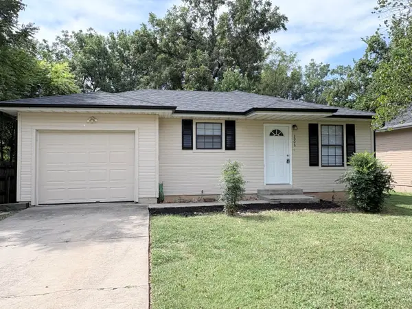 3006 W Hovey Street, Springfield, MO 65802