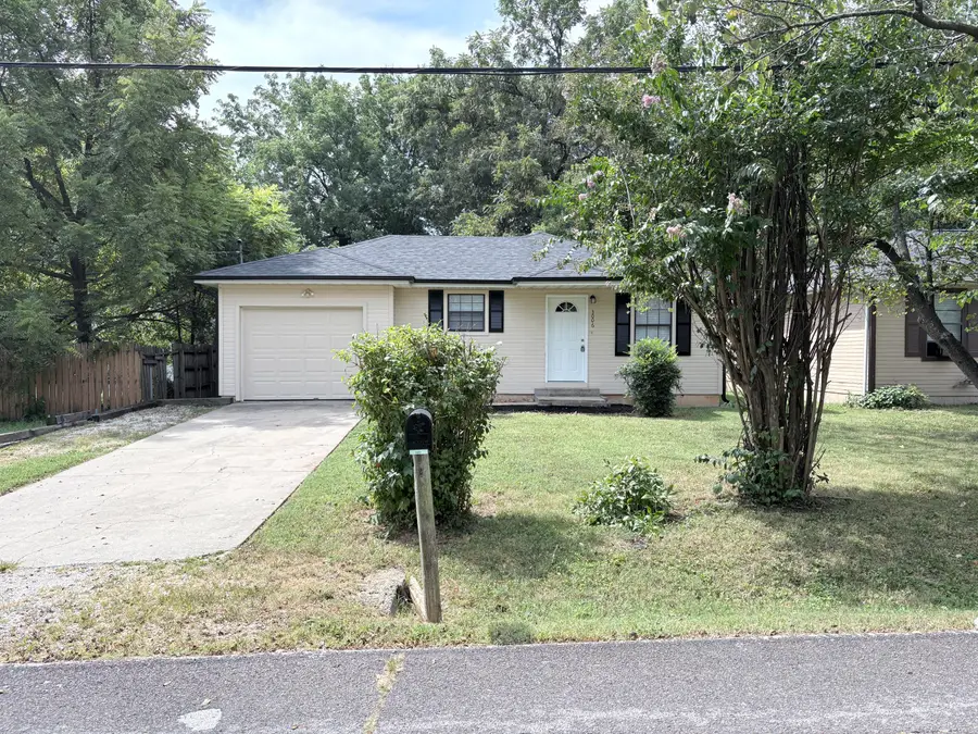 3006 W Hovey Street, Springfield, MO 65802 - #2