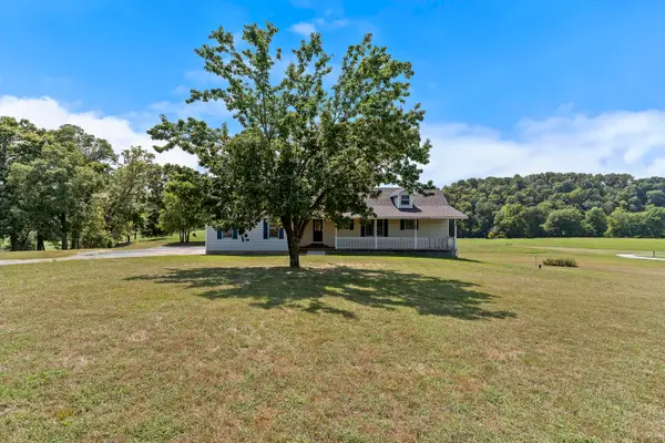 2065 W Horse Haven Trail, Nixa, MO 65714