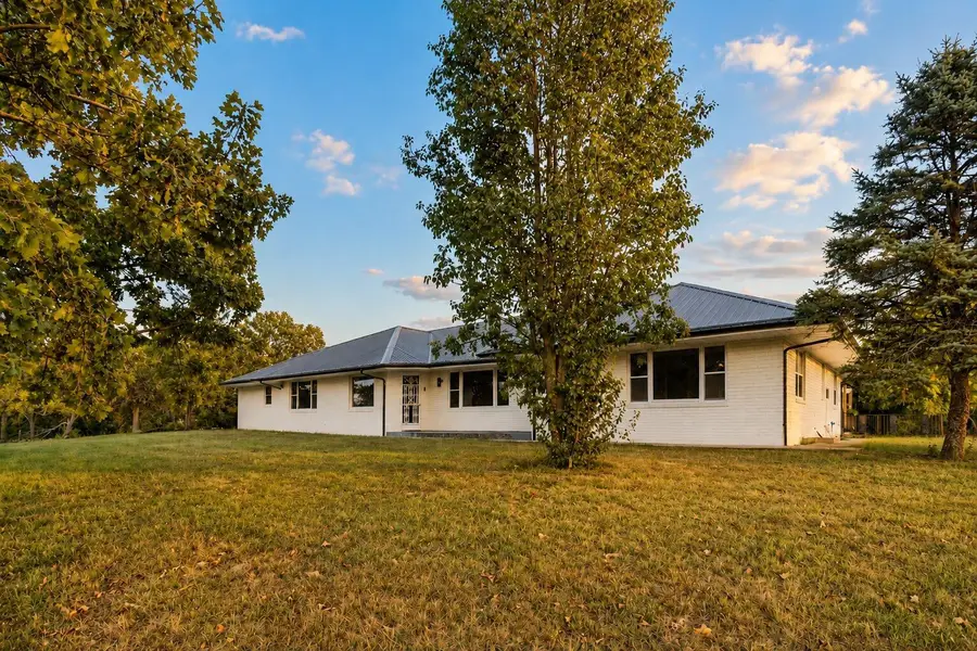 978 E Highway 14, Lead Hill, AR 72644 - #2