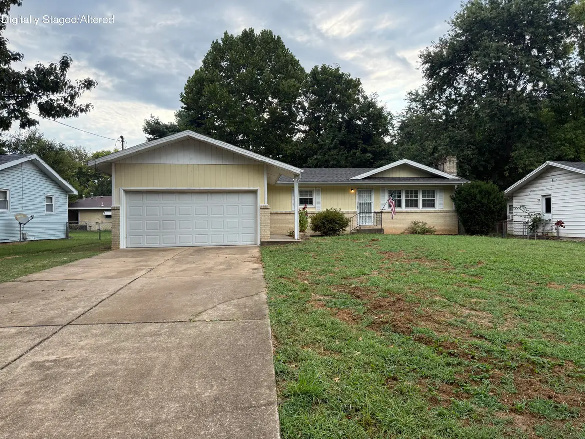 222 S Ken Avenue, Springfield, MO 65802 - #1