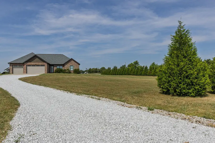 121 Southern Fields Circle, Clever, MO 65631 - #3