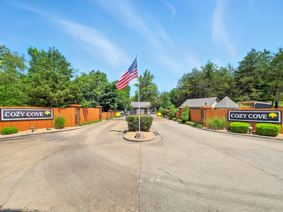 7820 Cozy Cove Road #4-20, Branson, MO 65616 - #2
