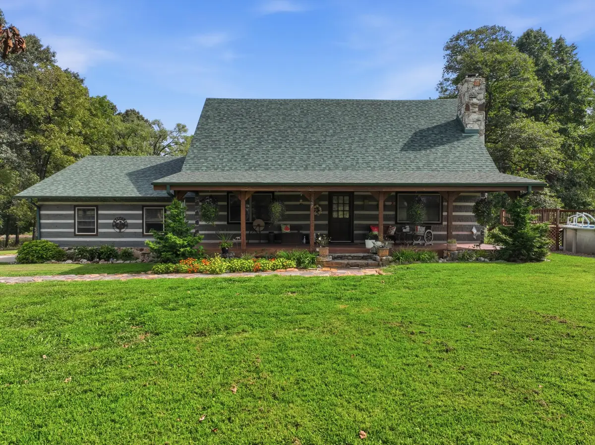 134 Mcintire Road, Caulfield, MO 65626 - #1