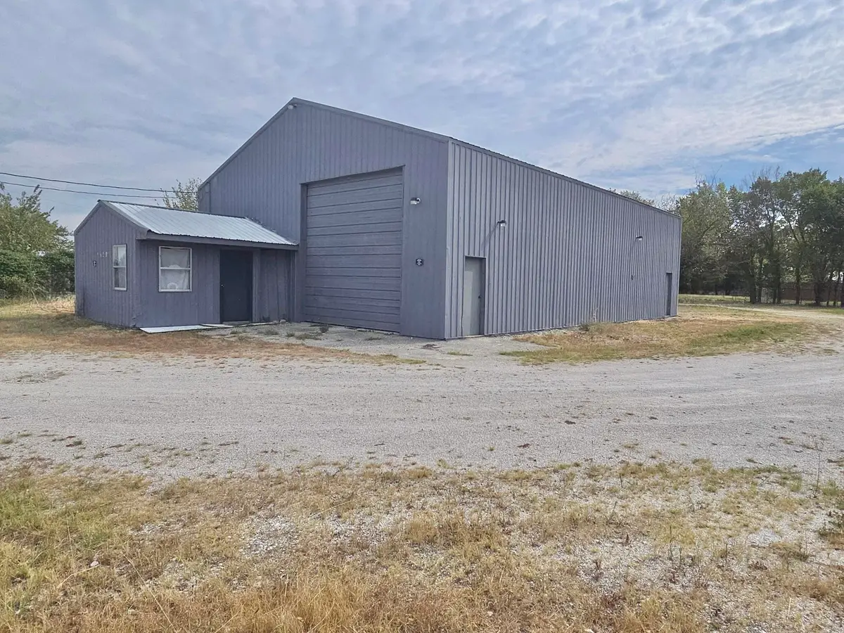 9741 Gateway Drive, Neosho, MO 64850 - #1
