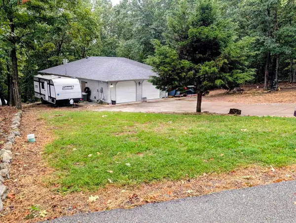 166 Queensberry Road, Branson West, MO 65737