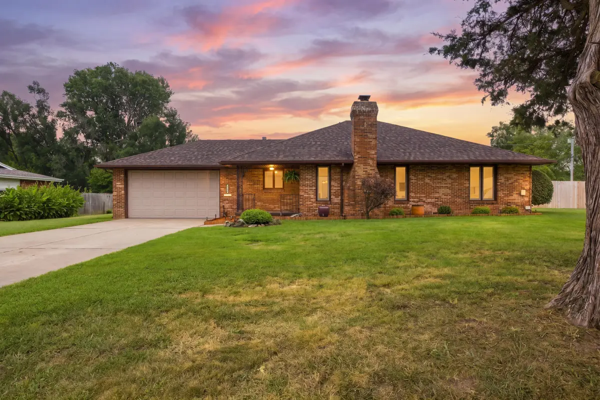 1240 S Arcadia Avenue, Springfield, MO 65804 - #1