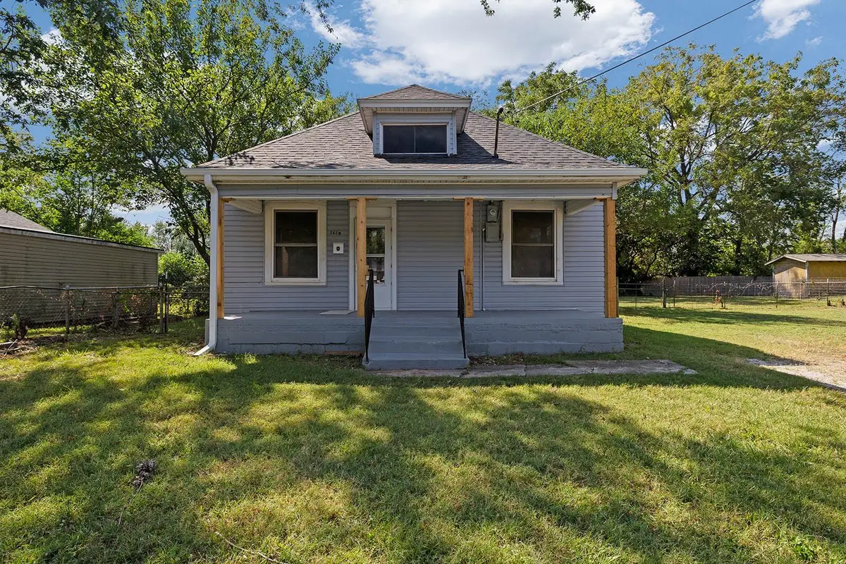 1217 N Forest Avenue, Springfield, MO 65802 - #1