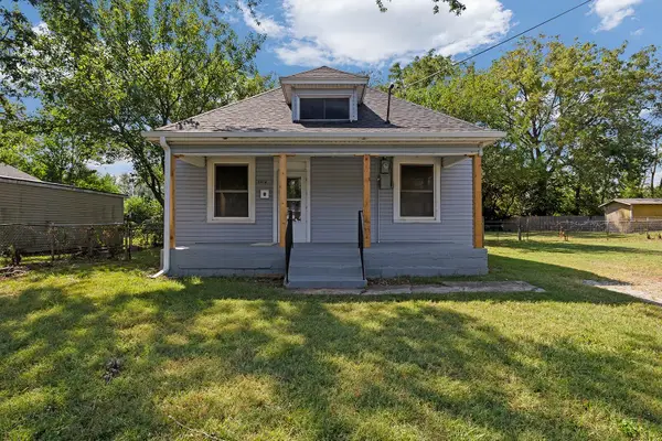 1217 N Forest Avenue, Springfield, MO 65802