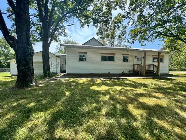 726 Mcnatt Avenue, Aurora, MO 65605 - #1