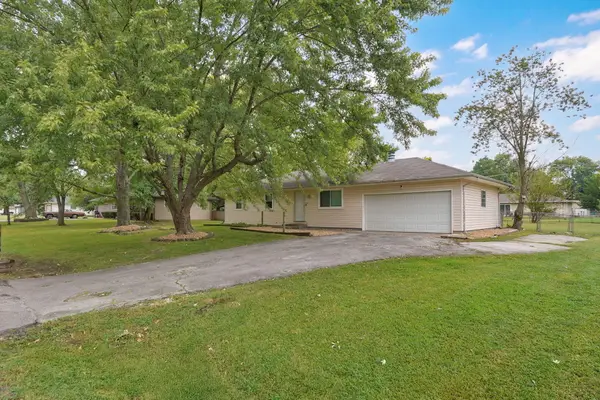 4149 W Mesa Street, Battlefield, MO 65619
