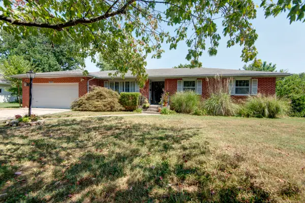2116 S Linden Avenue, Springfield, MO 65804