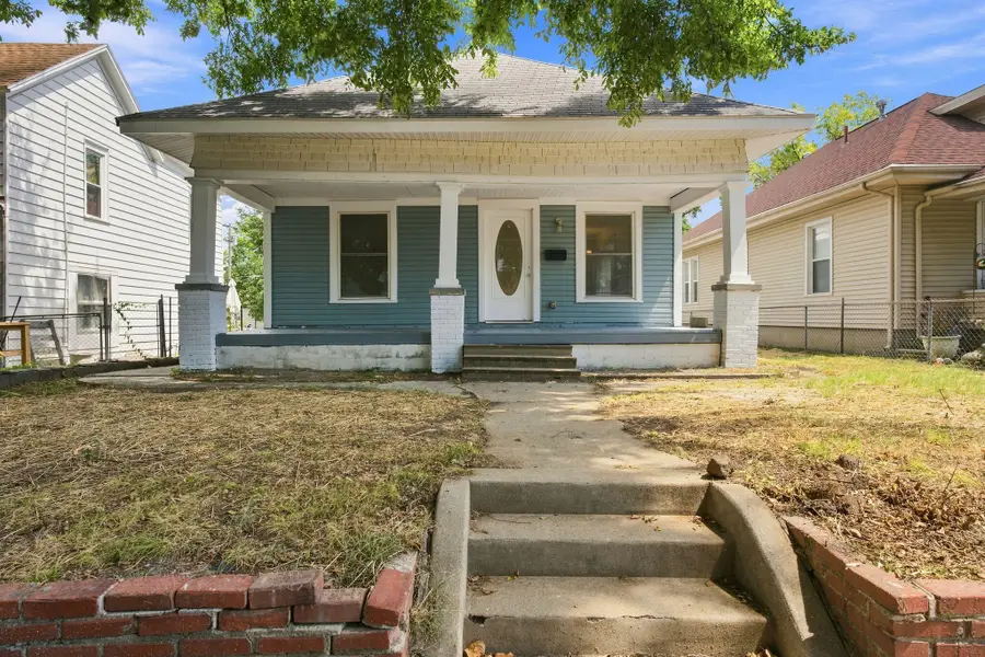 1511 S Pennsylvania Avenue, Joplin, MO 64804 - #2