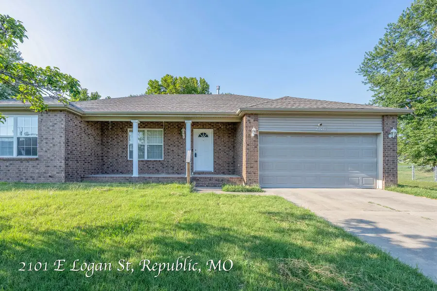 2101 E Logan Street, Republic, MO 65738 - #3