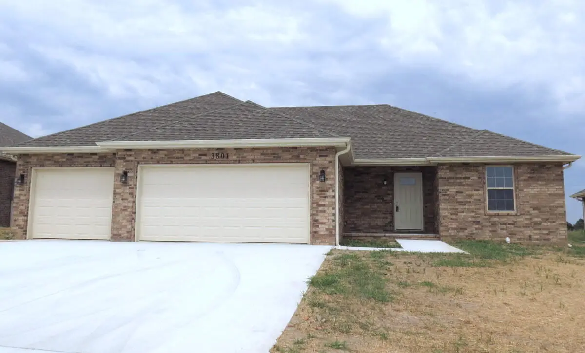 3801 W Riley Street, Bolivar, MO 65613 - #1