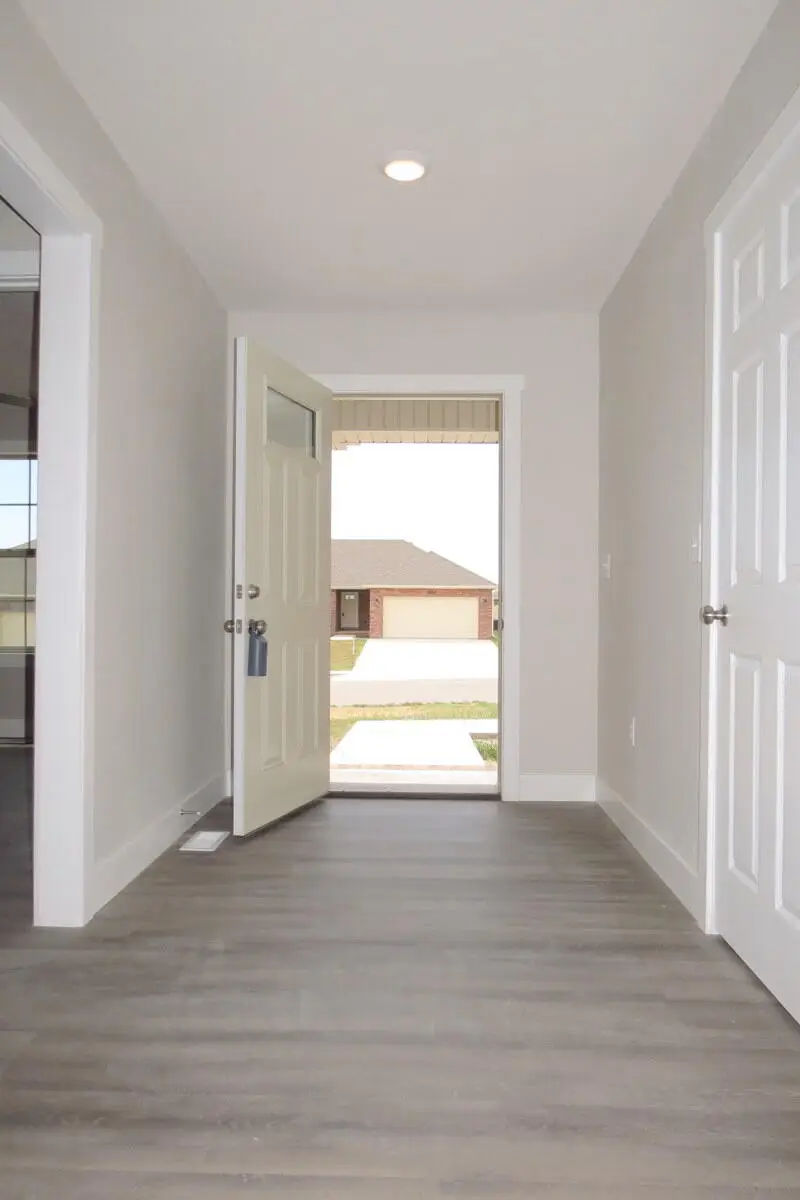 3801 W Riley Street, Bolivar, MO 65613 - #3
