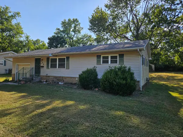 1310 6th Street, Monett, MO 65708