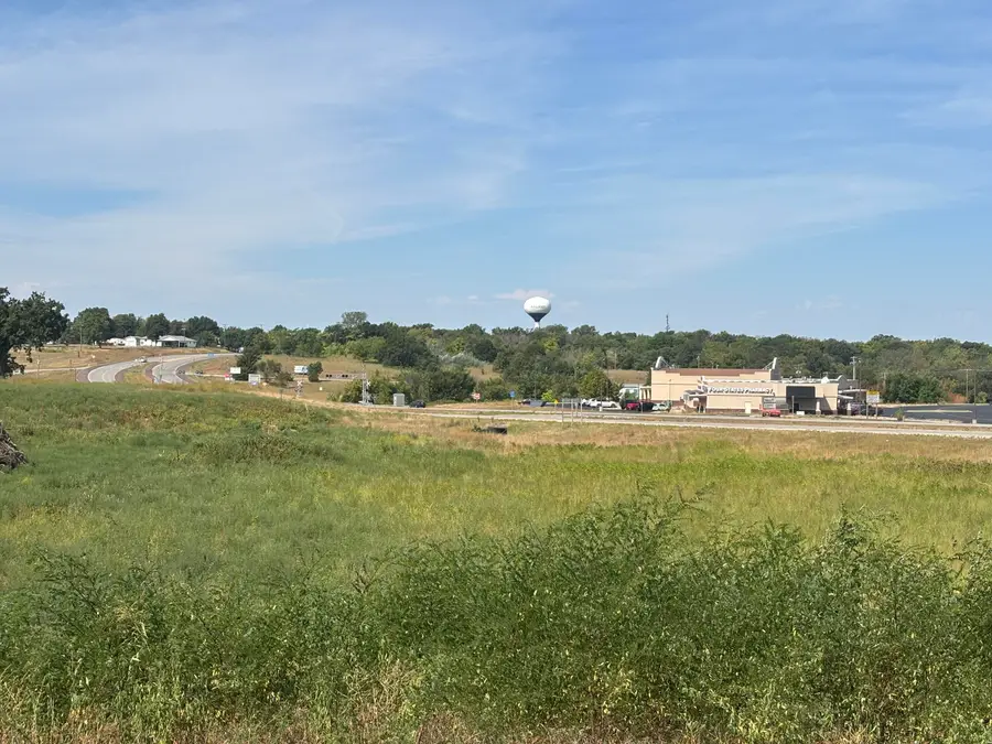 000 Stateline Road, Galena, KS 66739 - #3
