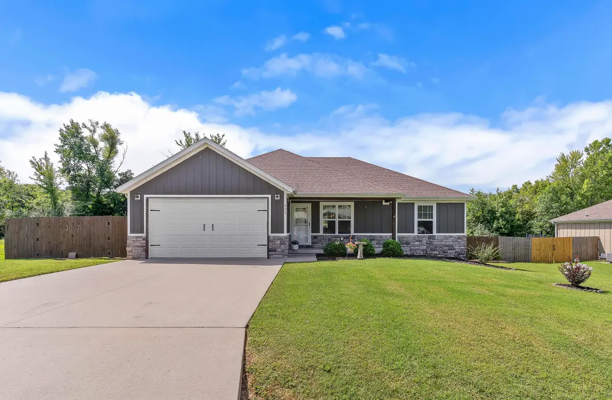 832 Shaffer Street, Marshfield, MO 65706 - #1