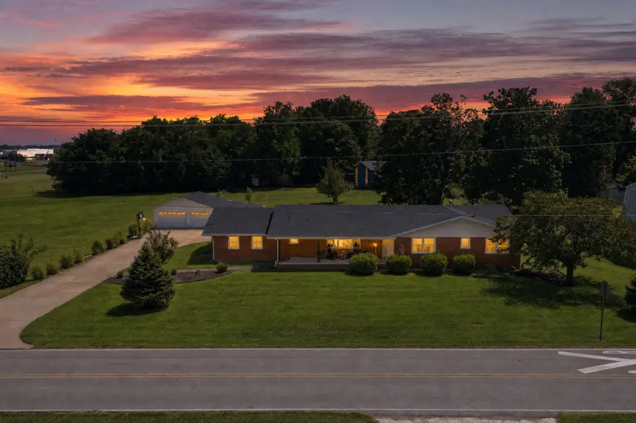 226 N Hampton Avenue, Republic, MO 65738 - #2