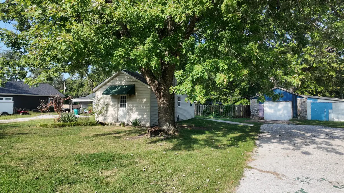 1947 N Old Orchard Avenue, Springfield, MO 65803 - #1