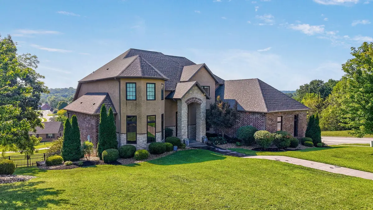6388 S Weatherwood Trail, Springfield, MO 65810 - #1