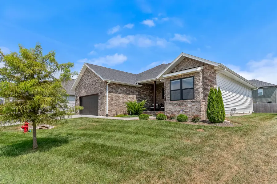 1102 S Strait Avenue, Ozark, MO 65721 - #3