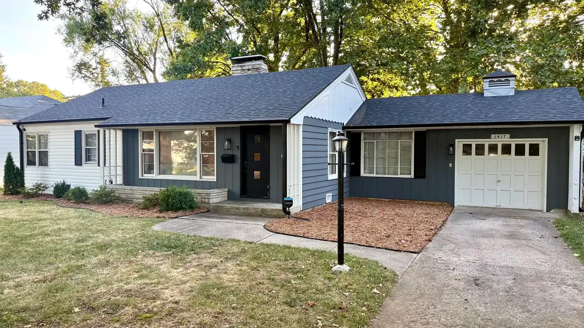 1417 S Kentwood Avenue, Springfield, MO 65804 - #1