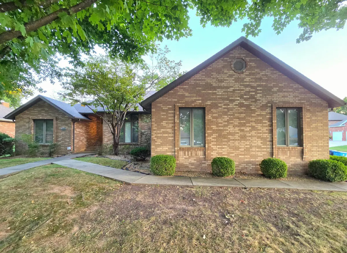 1228 W Beekman Street, Springfield, MO 65810 - #1
