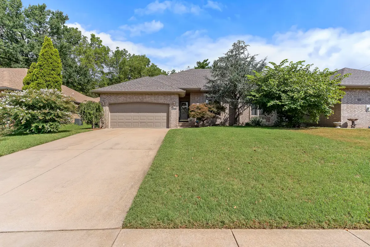 3111 W Sunset Street, Springfield, MO 65807 - #1