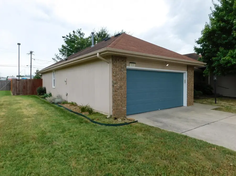 3150 S Sagamont Avenue #121, Springfield, MO 65807 - #3