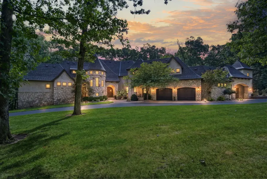 3208 S Thornridge Drive, Springfield, MO 65809 - #2