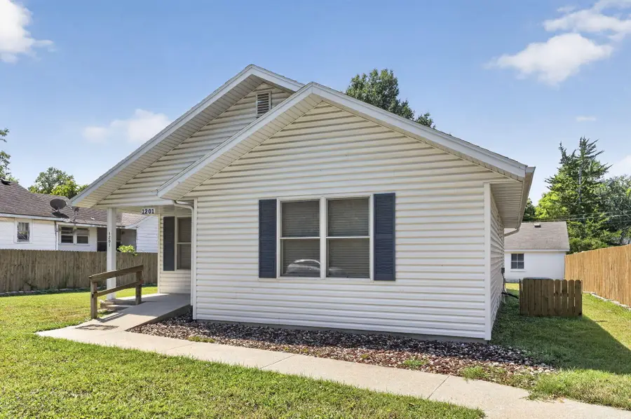 1201 S Florence Avenue, Springfield, MO 65807 - #2