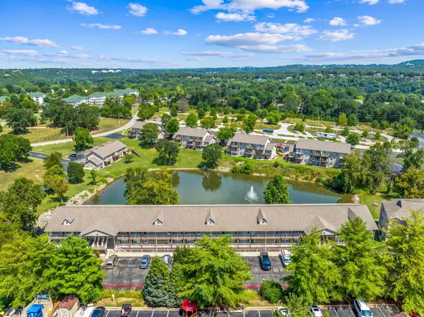 34 Golfshores Drive #32, Branson, MO 65616