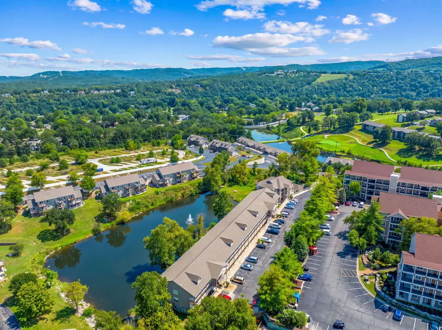 34 Golfshores Drive #32, Branson, MO 65616 - #3